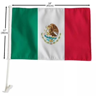 Lo schermo su ordinazione della bandiera dell'automobile ha stampato la bandiera dell'automobile del Messico con Palo di plastica