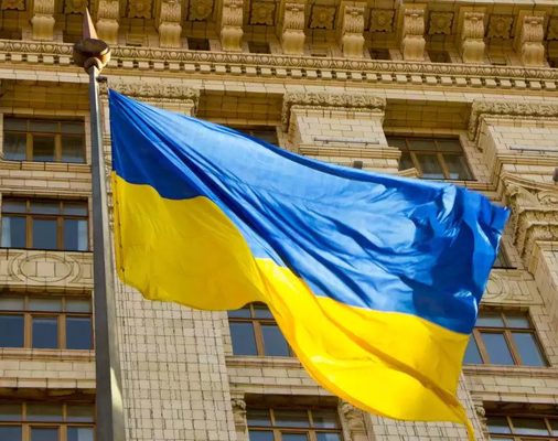 Stile d'attaccatura della bandiera nazionale ucraina delle bandiere 3x5 del mondo del poliestere di colore di Pantone